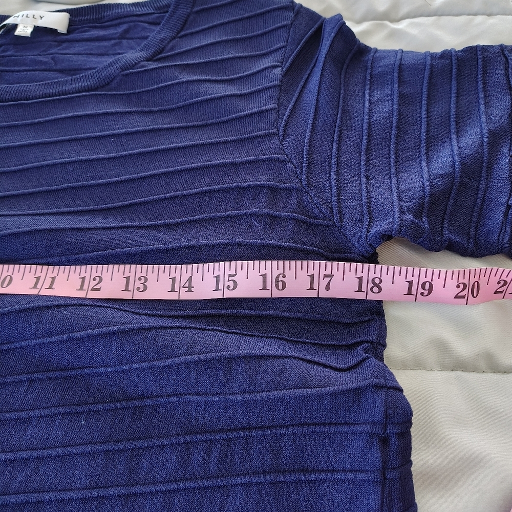 Milly Navy Ribbed Crew Neck Top W Short Bell Sleeves M - Picture 6 of 7